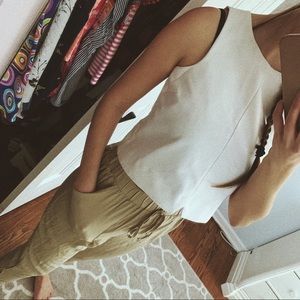 👚 white crop top t shirt tee zip classy